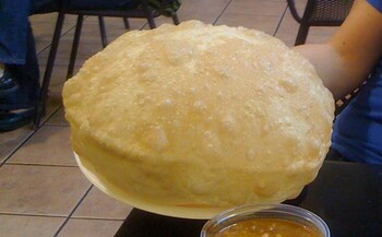 Chole Bhature, Wikipedia, http://en.wikipedia.org/wiki/Chole_bhature#mediaviewer/File:Bhatura.jpg